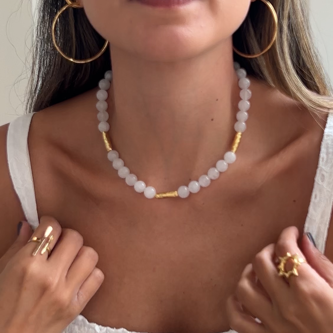 Collar de piedras | SKYE Bruma | Cuarzo lechoso | La Veleza