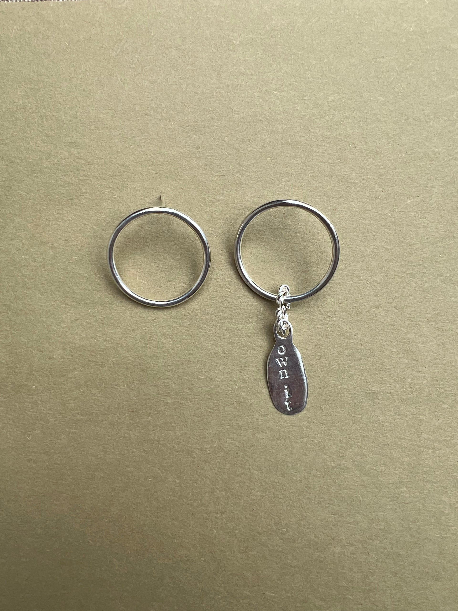 Aretes Empower Words